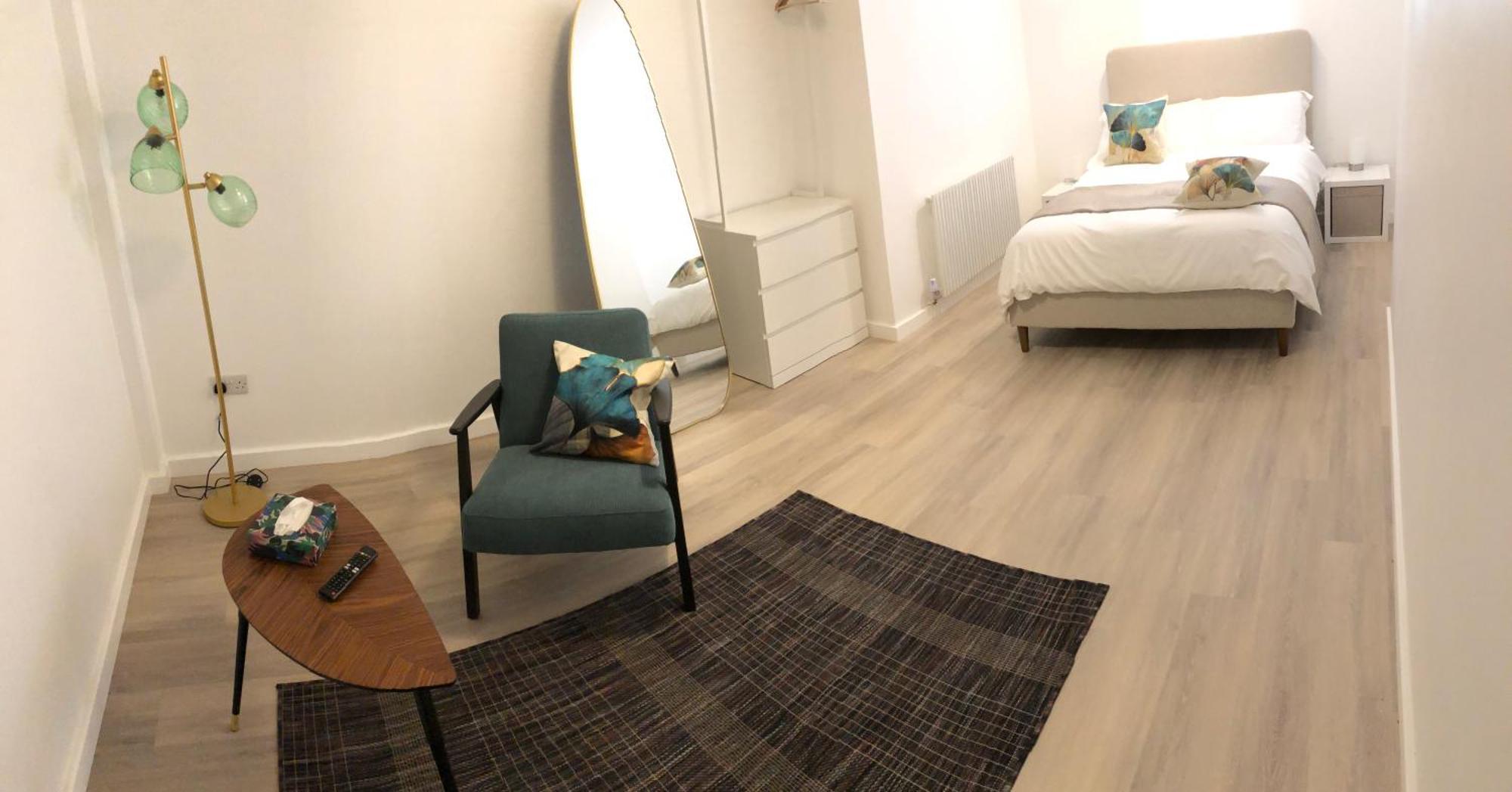 On The Avenue 3 Apartment *