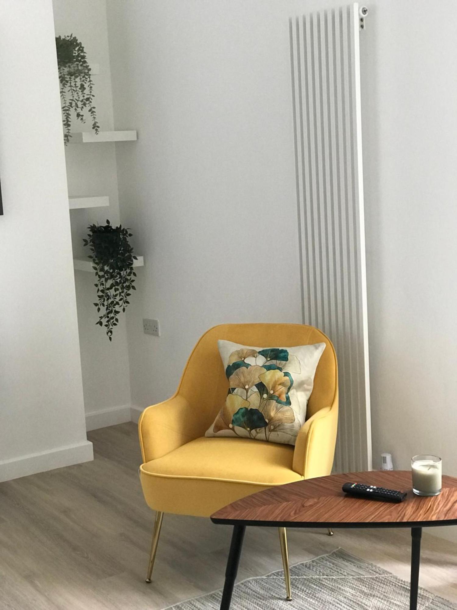Apartment On The Avenue 3 *