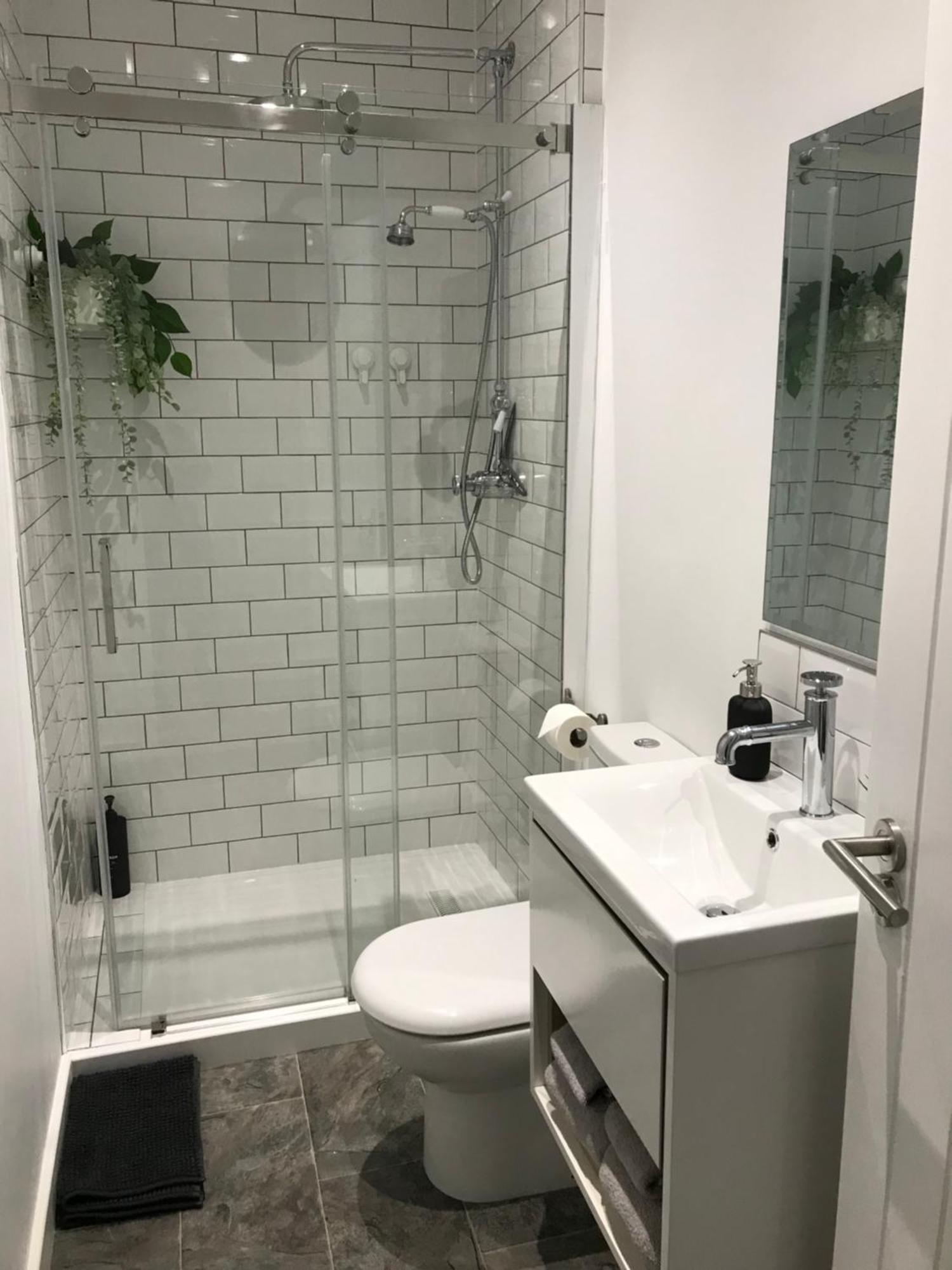 On The Avenue 3 * Nottingham